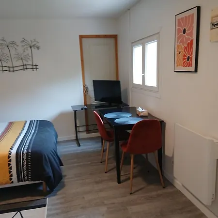 Apartment Meuble Au - 3km De Perigueux *