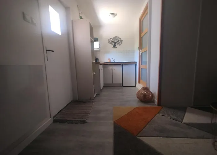 Meublé Au - 3km De Périgueux Appartamento *